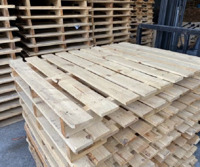 Pallet gỗ thông mới