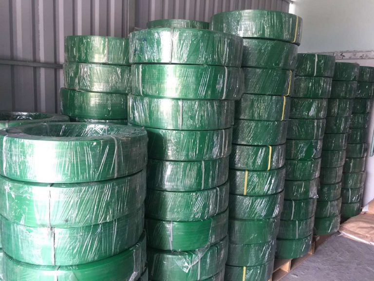 Cửa hàng bán dây đai nhựa